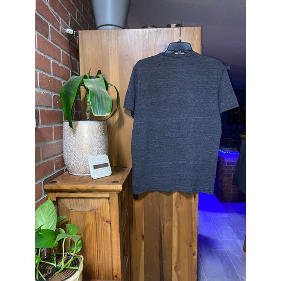 American Eagle gray with black spell out short sleeve T-shirt, men’s size medium - Picture 2 of 3